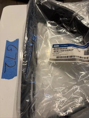 Отделка противотуманных фар передняя правая AE5Z17E810EA — подходит для Ford Fusion 2010–2012 годов выпуска - Изображение 1 из 3