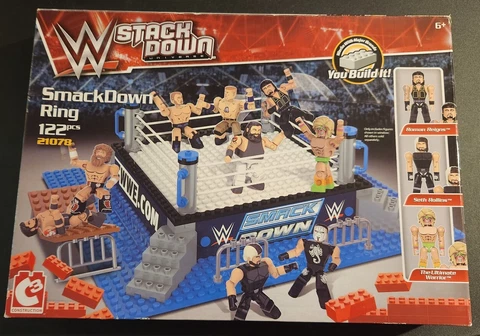 wwe legos stackdown ring (rare ultimate warrior,reigns, rollins version) Cover