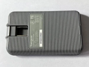 Targus APA69 Black & Gray Portable 100-240V 4.75A 90W Max Compact Laptop Charger - Picture 1 of 2
