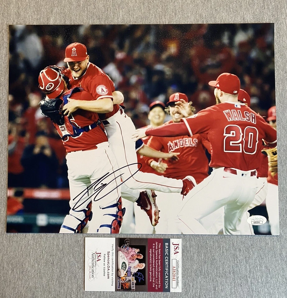 LOS ANGELES ANGELS REID DETMERS AUTOGRAPH 11x14 NO-HITTER 2022 PHOTO JSA AI82041 - Image 1 of 1