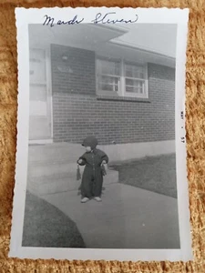 BUNDLED UP BOY,FT WAYNE,INDIANA,1958.VTG 5" x 3.5" PHOTO*X2/6 - Picture 1 of 2