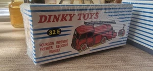 Atlas Dinky Toys32E Fourgon Incendie Premier Secours Berliet Boxed and Sealed - Picture 1 of 2