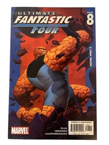 Ultimate Fantastic Four #8 2004 Marvel Doom Pt 2 The Thing casi nuevo edición directa - Imagen 1 de 4
