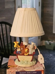 Lampada vintage fatta a mano Arca di Noè Bibbia piccola asilo paralume dipinto a mano anni 90 htf - Foto 1 di 9