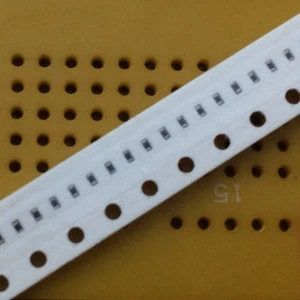  0402 Surface Mount Resistor SMD 1mm x 0.5mm Thick Film 1% 0.063W All Values - Picture 1 of 1