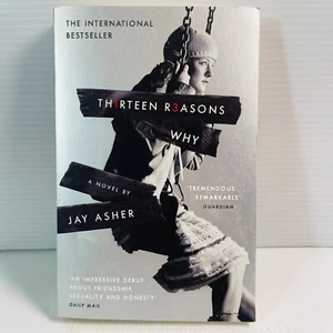 Thirteen Reasons Why Jay Asher Paperback Book - Picture 1 of 7