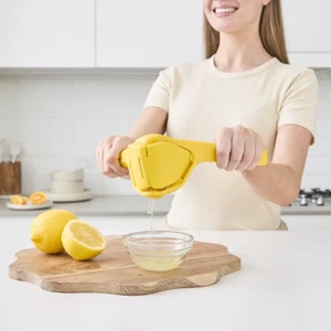 Premium Quality Metal Lemon Squeezer Handheld Juicer Presser Citrus Juice Lime - Picture 1 of 5