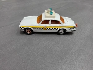 Matchbox Lesney Superkings K-66 - Jaguar XJ12 - white colour 'County Police' car - Picture 1 of 18