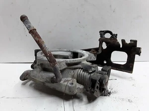 96 97 98 99 Cadillac Seville DeVille Oldsmobile Aurora 4.6 L 4.0L throttle body - Picture 1 of 2