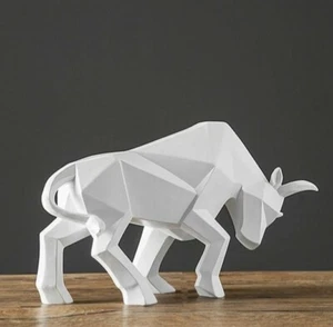 Atemberaubende Bullenskulptur Harz Wohndekoration Ornament 3D Tierstatue 2022 NEU - Bild 1 von 5