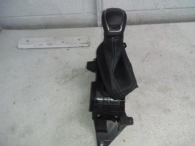 2023 TOYOTA HIGHLANDER Automatic Transmission Shifter Black Leather OEM - Image 1 of 4