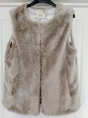 PAPAYA FIM DE SEMANA, PELE SINTÉTICA CINZA, COLETE FEMININO QUENTE INTELIGENTE, TAMANHO M EXCELENTE - Imagem 1 de 3