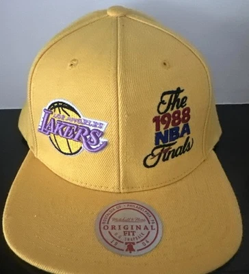 Novo Boné Snapback Ajustável Mitchell & Ness Los Angeles Lakers 1988 Finals - Imagem 1 de 4