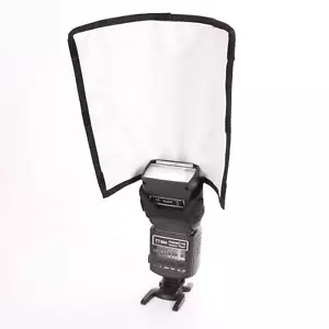 Foldable Speedlight Reflector Snoot Sealed Flash Diffuser For DSLR Canon Nikon S - Picture 1 of 7