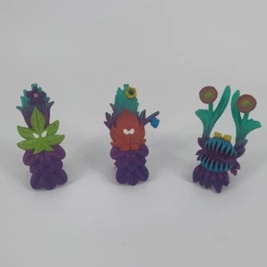 3er Set Themen-SCHLUMPF-Masken • Das verlorene Dorf • Schlumpf Drachenschwanzfigur • Clip - Bild 1 von 3
