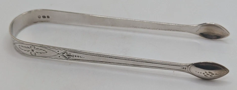 Pinzas de azúcar antiguas inglesas de plata esterlina corte Brite 5 1/2", fechadas 1796 Foto 1 de 4
