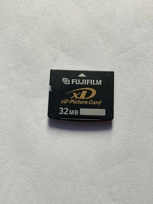 FUJI FUJIFILM 32mb XD CARD DIGITAL CAMERA MEMORY CARD Excellent - Image 1 of 2