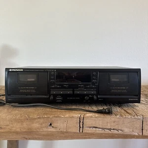 Pioneer Stereo Double Cassette Tape Deck CT-W404R Auto Reverse Recording - Picture 1 of 15