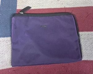 Tumi for Delta Zip Pouch Travel Case Toiletries Makeup Bag Purple Plum - Picture 1 of 9