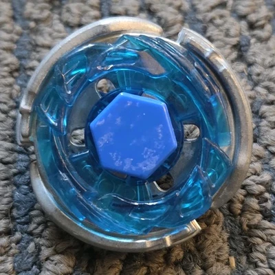 Storm Pegasus 105RF Beyblade Takara Tomy Metal Fight Metal Fusion BB-28 Foto 1 de 4