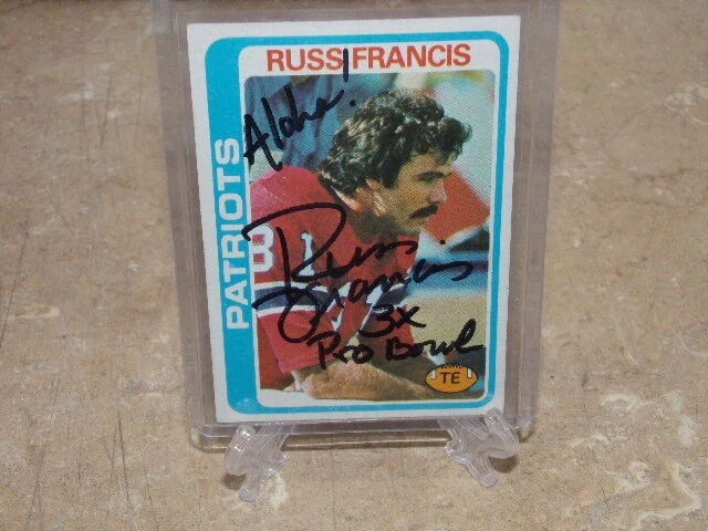 RUSS FRANCIS SIGNED 1978 TOPPS FOOTBALL CARD  PATRIOTS RIP! - Image 1 of 1