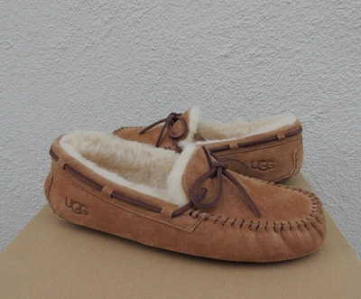 UGG CHESTNUT DAKOTA SUEDE/ SHEEPWOOL MOCCASIN SLIPPERS, WOMEN US 7/ EUR 38 ~NIB - Image 1 of 4