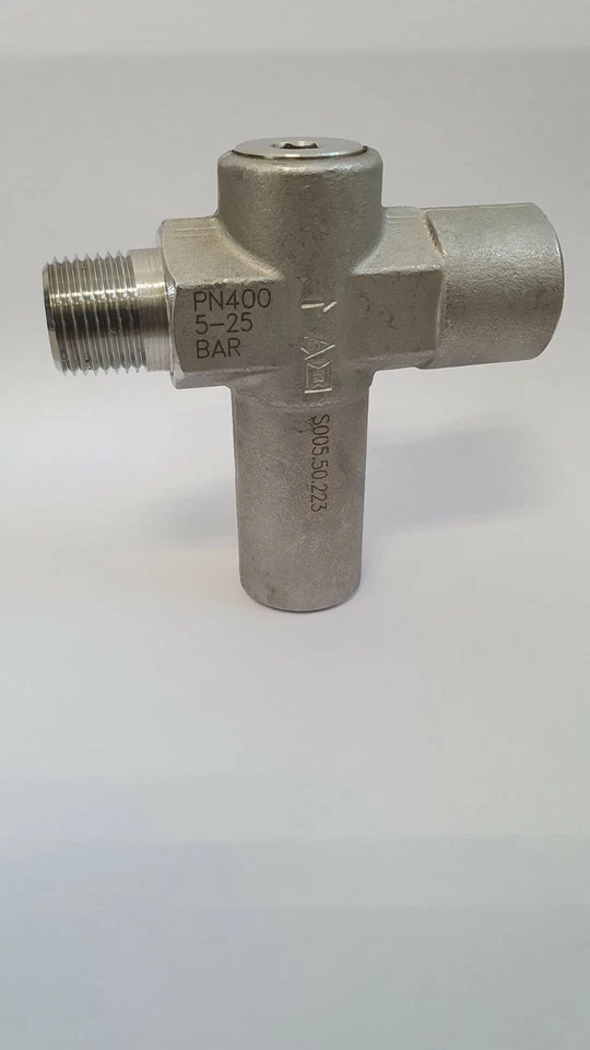 Wika 910.13, Overload Protection, 1/2" NPT 5-25 Bar New - Image 1 of 1