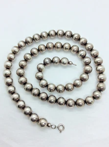 VTG Sterling Silver 8mm Ball Bead Necklace Chain 81.1 Gram 24” - Bild 1 von 3
