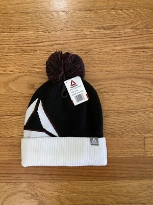 Nuevo gorro Reebok Pom para mujer talla única negro blanco ribete logotipo intarsia Foto 1 de 4