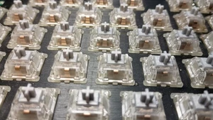CHERRY MX SPEED SILVER Switches - 1,2 mm Pre-Travel, 45g - 89x - Bild 1 von 3