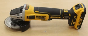 DeWalt DCG405 4-1/2'' 20V Grinder *Pre-owned* FREE SHIPPING - Picture 1 of 9