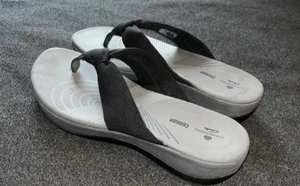 Clarks Cloudsteppers Damen-Riemensandalen Größe US 9 M schwarz grau #26798 - Bild 1 von 4