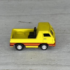 1968 Dodge A-100 - 2004 Johnny Lighting Classic Gold Collection 1:64 - Picture 1 of 5