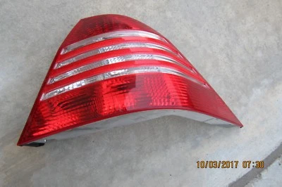 MERCEDES-BENZ S430/550/600 2003-2006 PASO DERECHO OEM LUZ TRASERA A2208200864 Foto 1 de 4