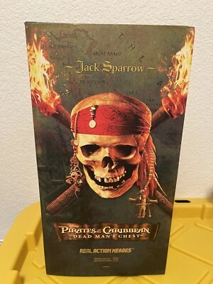 Figura de acción de lujo Jack Sparrow de 12" nueva Medicom Piratas del Caribe Depp  Foto 1 de 3