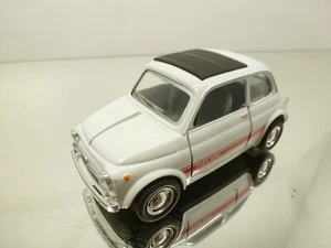 KINSMART FIAT NUOVA 500 SPORT CLOSED TOP PULLBACK - WHITE 1:24 - GOOD CON. - 62 - Picture 1 of 6