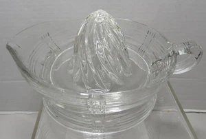 Escariador exprimidor grande de pomelo/cítricos de vidrio cruzado HAZEL ATLAS de colección con boquilla - Imagen 1 de 6