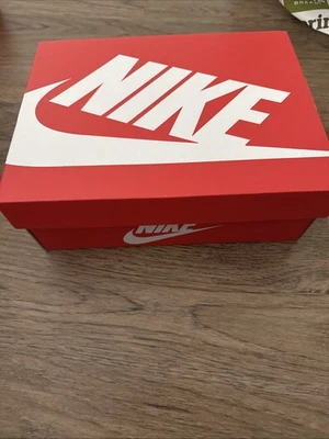 Nike Dunk Low GS Size 4Y White Black Box Only - Image 1 of 3