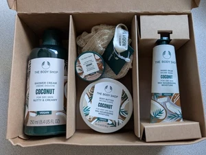 The Body Shop Coconut 🥥 Nourish & Flourish Boxed Set - 5 Items - Picture 1 of 5