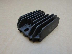 Yamaha YBR 125 2010 12,111 miles regulator rectifier (14946) - Picture 1 of 4
