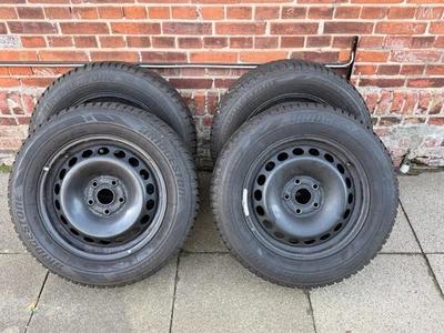 Bridgestone Winterreifen 215/60/16 - Bild 1 von 2