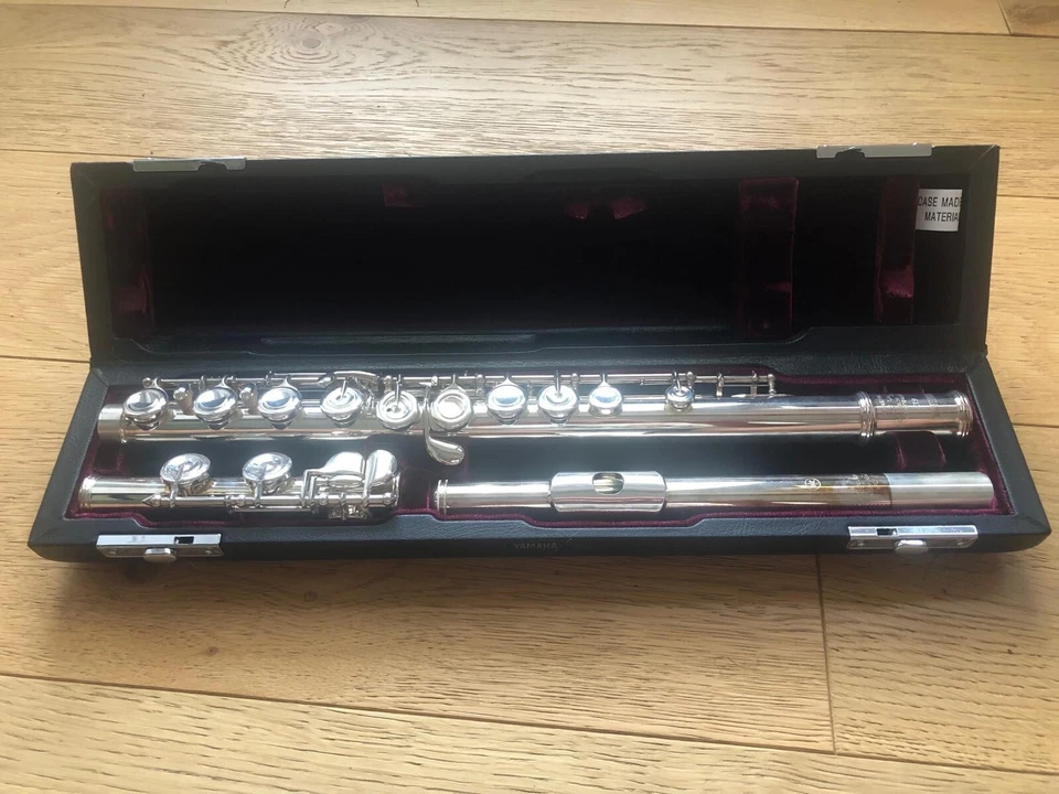 Flauto Traverso professionale, Yamaha YFL-617 totalmente in Argento 925! - Immagine 1 di 3