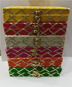 5 pc set Wedding Favor Guests Return Gift, Mehndi Function Box, 2pc Wedding Gift - Picture 1 of 2