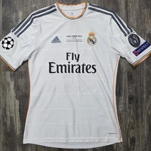 2014 Adidas Real Madrid Home Soccer Jersey Gareth Bale Men M UCL Final Wales - Picture 1 of 12
