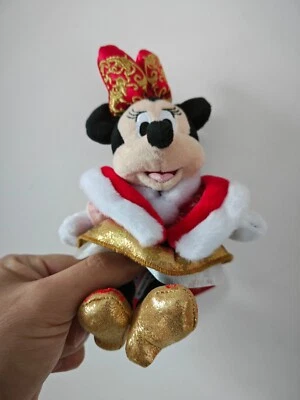 Original Shanghai Disney 2024 Spring Minnie plush pendant backpack decoration - Image 1 of 4