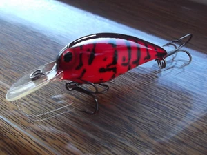 Custom Painted Pre Rapala Storm Wiggle Wart V Model Viper Red Craw Silent - Picture 1 of 8