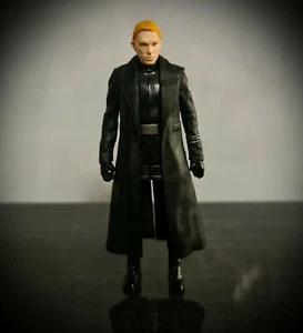 STAR WARS Force Awakens General Hux Imperial Commander Action Figure Toy Hasbro - Picture 1 of 4