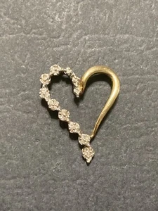 10K Gold Heart LOVE Diamond Pendant - Picture 1 of 5