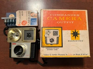 Vintage Point and Shoot Commander Kamera Outfit ungetestet Nycron Objektiv - Bild 1 von 10
