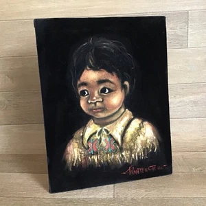 Vintage 1960-1970 Mid Century Indianer Kind Junge Ölgemälde schwarz Samt signiert - Bild 1 von 7